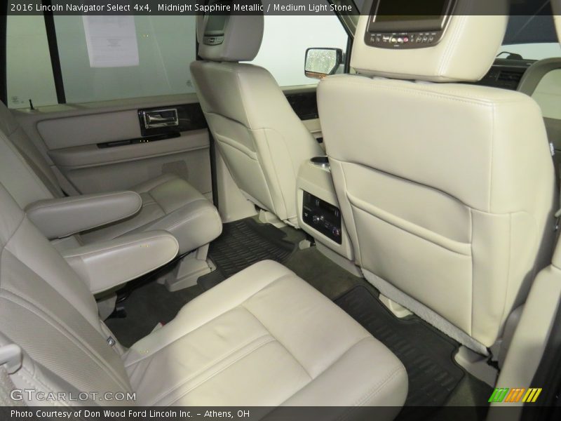 Rear Seat of 2016 Navigator Select 4x4