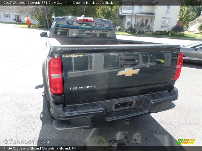 Graphite Metallic / Jet Black 2017 Chevrolet Colorado Z71 Crew Cab 4x4