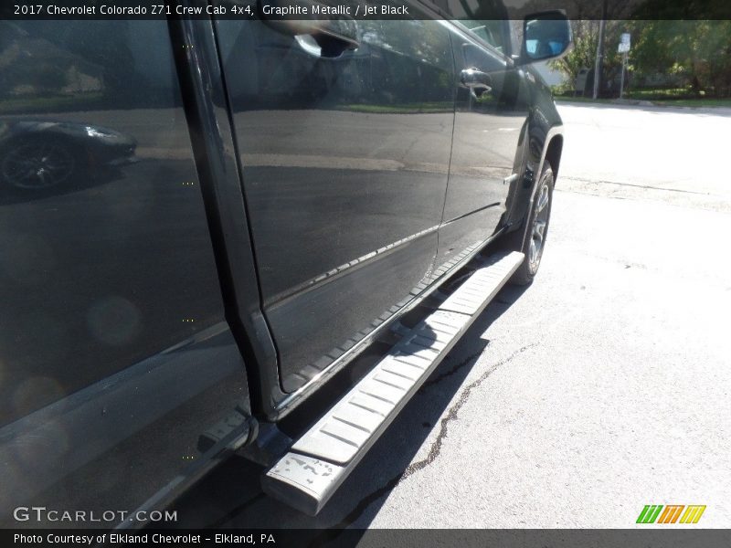 Graphite Metallic / Jet Black 2017 Chevrolet Colorado Z71 Crew Cab 4x4
