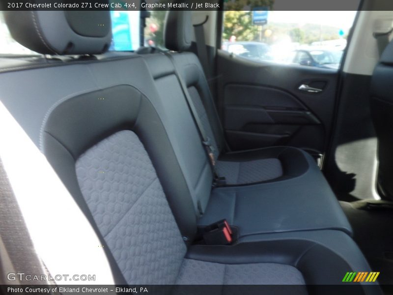 Graphite Metallic / Jet Black 2017 Chevrolet Colorado Z71 Crew Cab 4x4