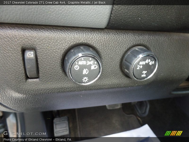 Graphite Metallic / Jet Black 2017 Chevrolet Colorado Z71 Crew Cab 4x4