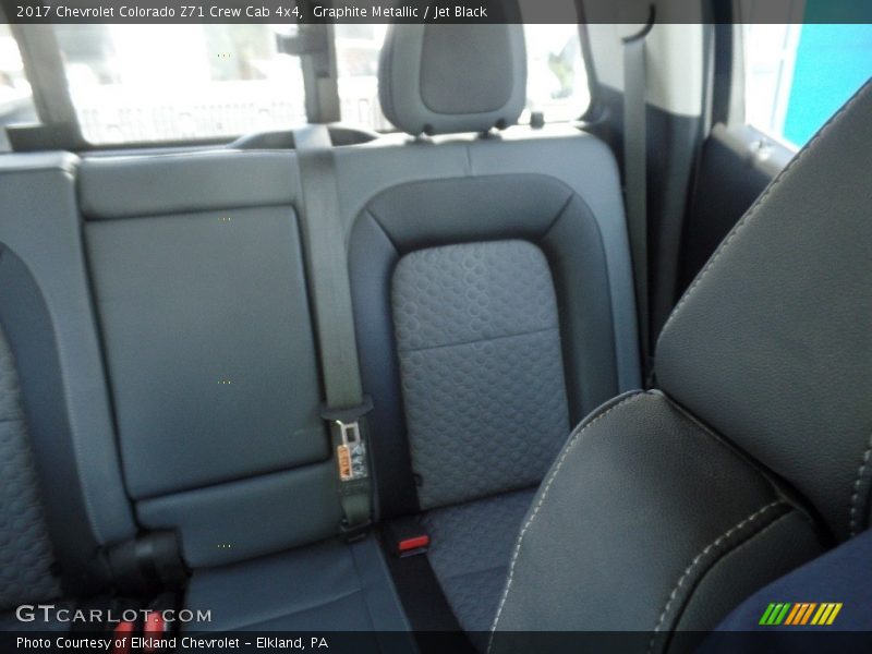 Graphite Metallic / Jet Black 2017 Chevrolet Colorado Z71 Crew Cab 4x4