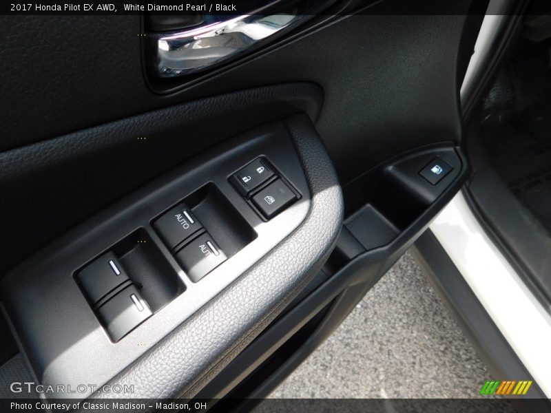 White Diamond Pearl / Black 2017 Honda Pilot EX AWD