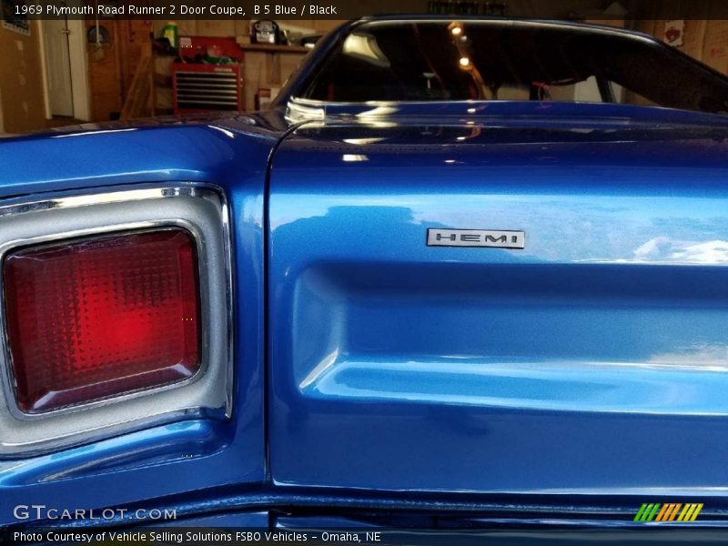 B 5 Blue / Black 1969 Plymouth Road Runner 2 Door Coupe
