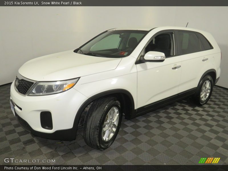 Snow White Pearl / Black 2015 Kia Sorento LX