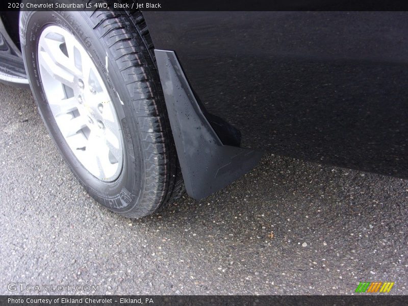 Black / Jet Black 2020 Chevrolet Suburban LS 4WD