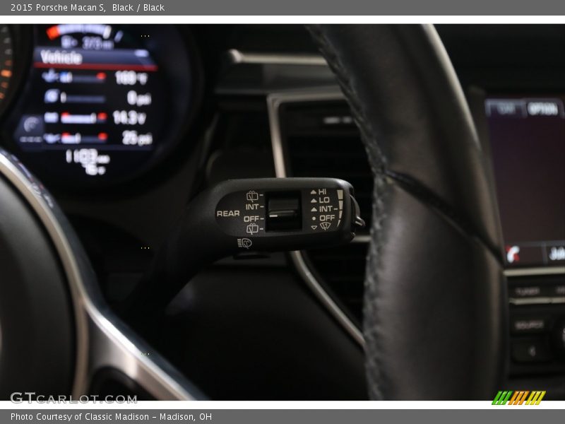Black / Black 2015 Porsche Macan S