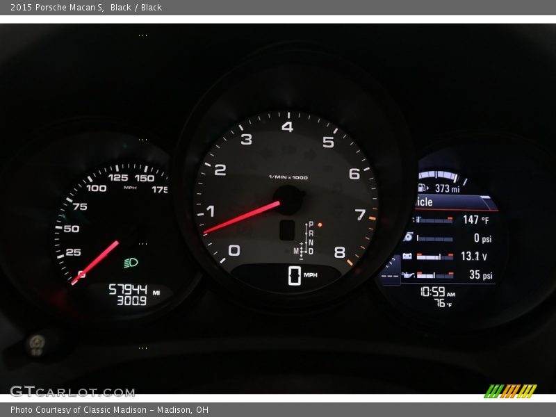 Black / Black 2015 Porsche Macan S