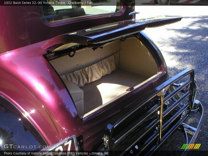  1932 Series 32-90 Victoria Coupe Trunk
