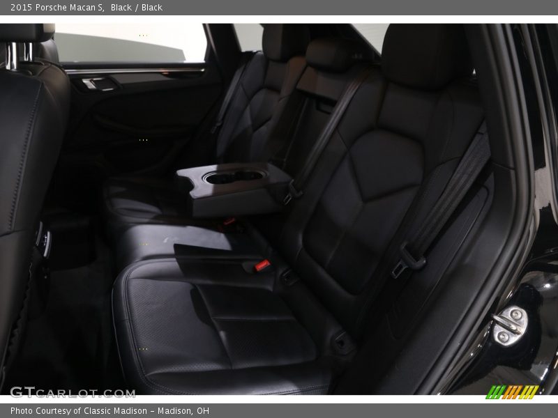 Black / Black 2015 Porsche Macan S