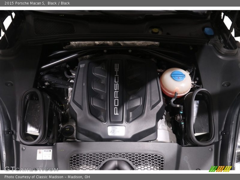 Black / Black 2015 Porsche Macan S
