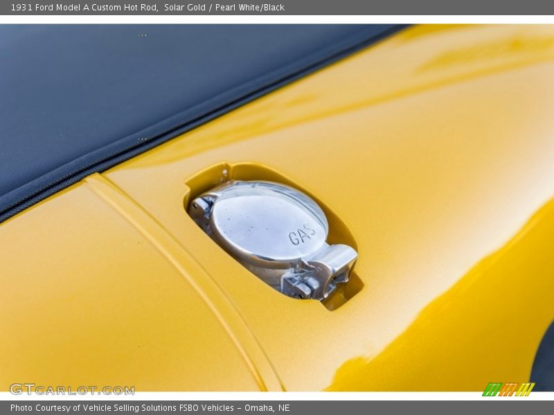 Solar Gold / Pearl White/Black 1931 Ford Model A Custom Hot Rod