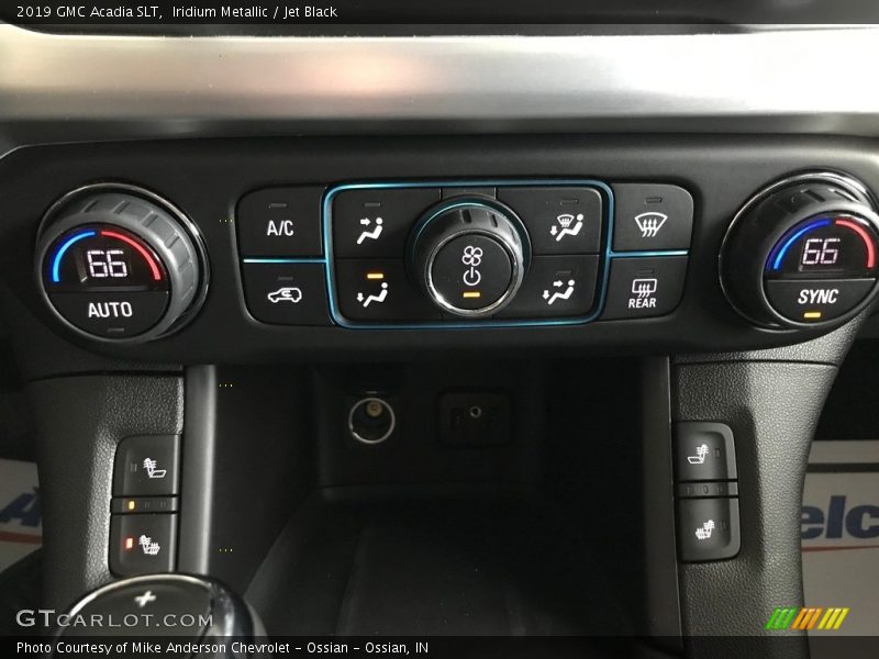 Iridium Metallic / Jet Black 2019 GMC Acadia SLT