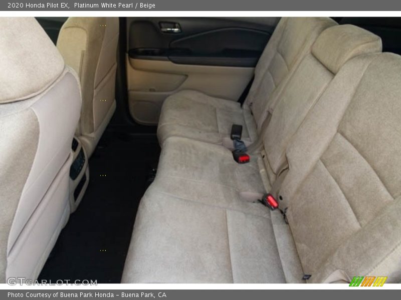 Platinum White Pearl / Beige 2020 Honda Pilot EX