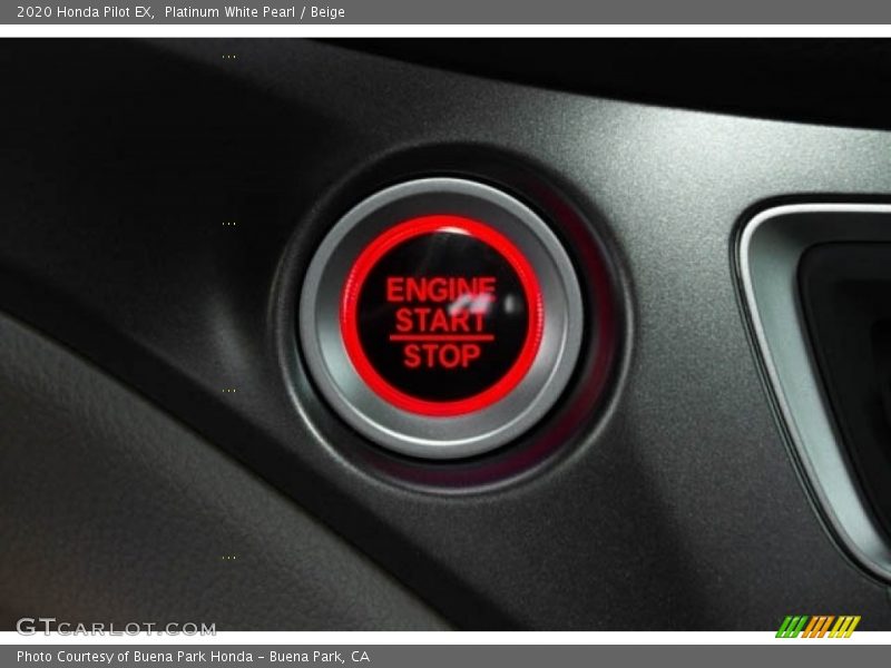 Platinum White Pearl / Beige 2020 Honda Pilot EX