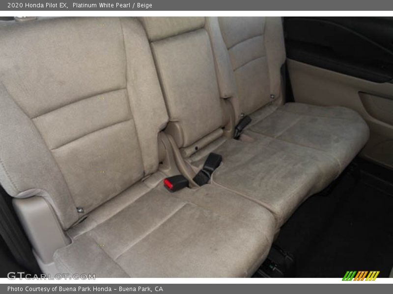 Platinum White Pearl / Beige 2020 Honda Pilot EX
