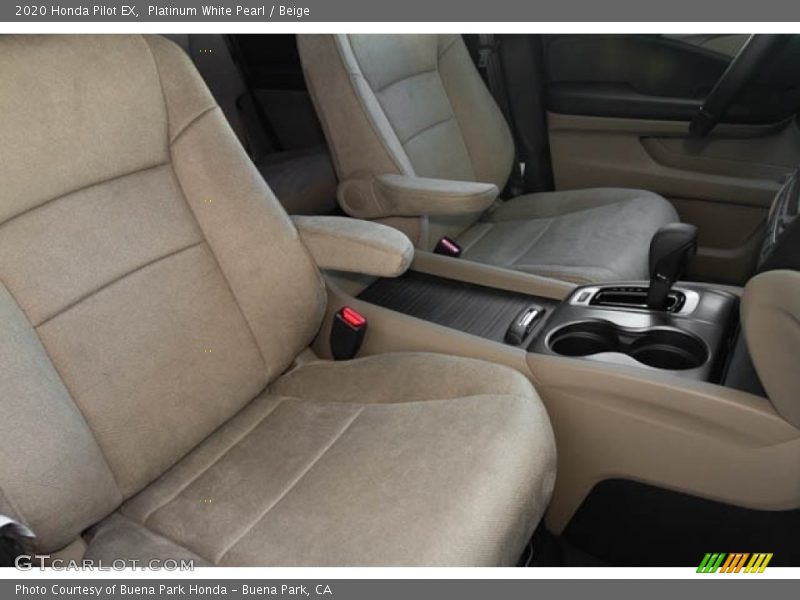 Platinum White Pearl / Beige 2020 Honda Pilot EX