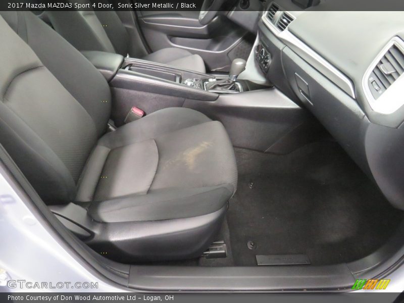 Sonic Silver Metallic / Black 2017 Mazda MAZDA3 Sport 4 Door