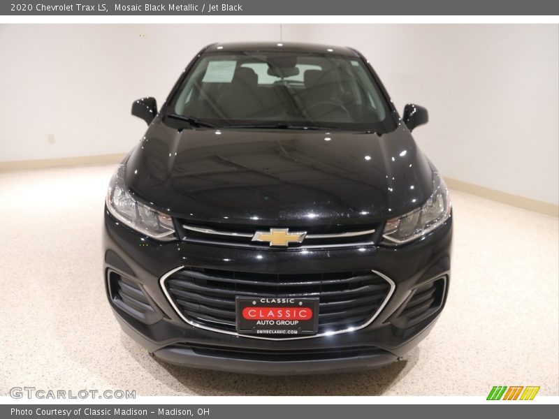 Mosaic Black Metallic / Jet Black 2020 Chevrolet Trax LS