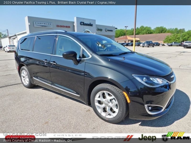 Brilliant Black Crystal Pearl / Cognac/Alloy 2020 Chrysler Pacifica Touring L Plus