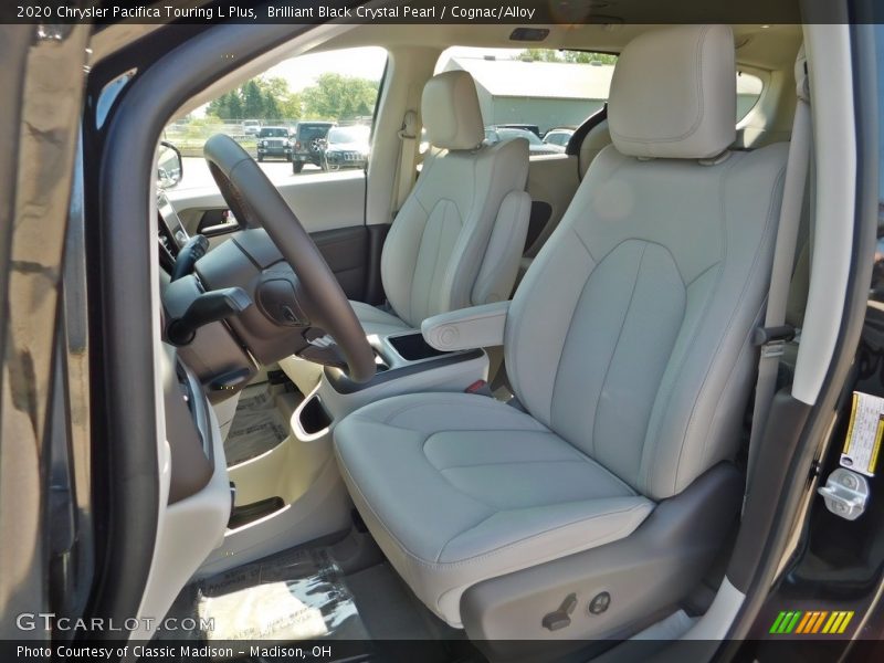 Brilliant Black Crystal Pearl / Cognac/Alloy 2020 Chrysler Pacifica Touring L Plus