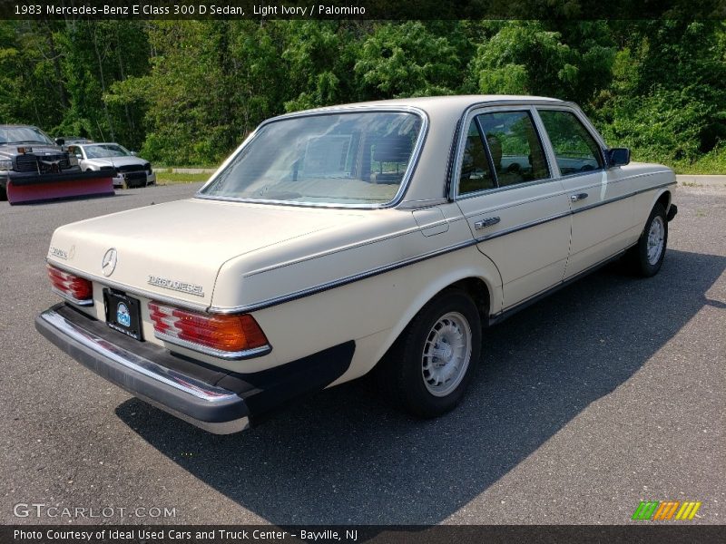 Light Ivory / Palomino 1983 Mercedes-Benz E Class 300 D Sedan