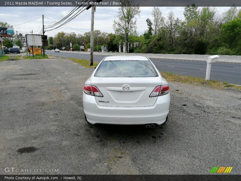 Techno White Pearl / Black 2011 Mazda MAZDA6 i Touring Sedan