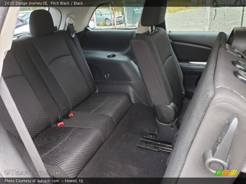 Pitch Black / Black 2015 Dodge Journey SE