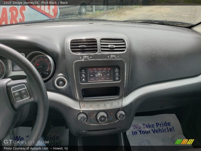 Pitch Black / Black 2015 Dodge Journey SE