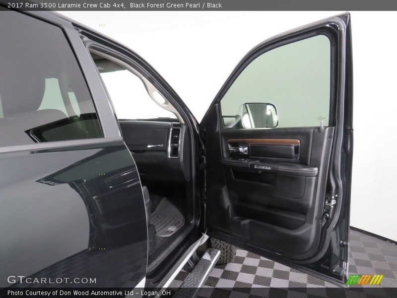 Black Forest Green Pearl / Black 2017 Ram 3500 Laramie Crew Cab 4x4