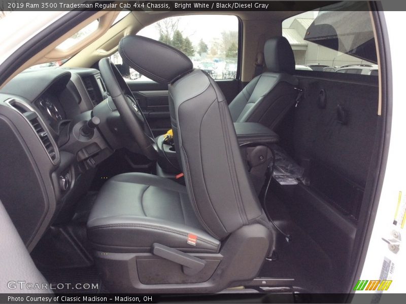 Bright White / Black/Diesel Gray 2019 Ram 3500 Tradesman Regular Cab 4x4 Chassis
