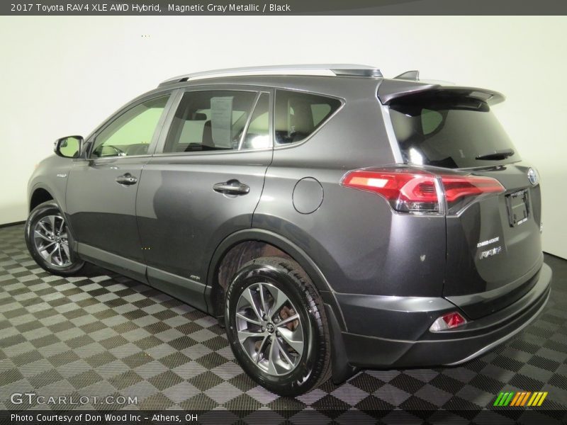 Magnetic Gray Metallic / Black 2017 Toyota RAV4 XLE AWD Hybrid