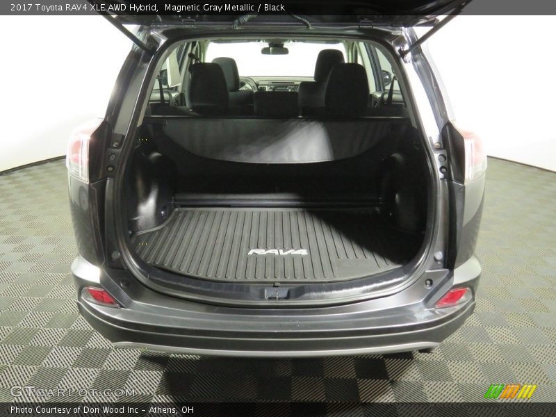 Magnetic Gray Metallic / Black 2017 Toyota RAV4 XLE AWD Hybrid
