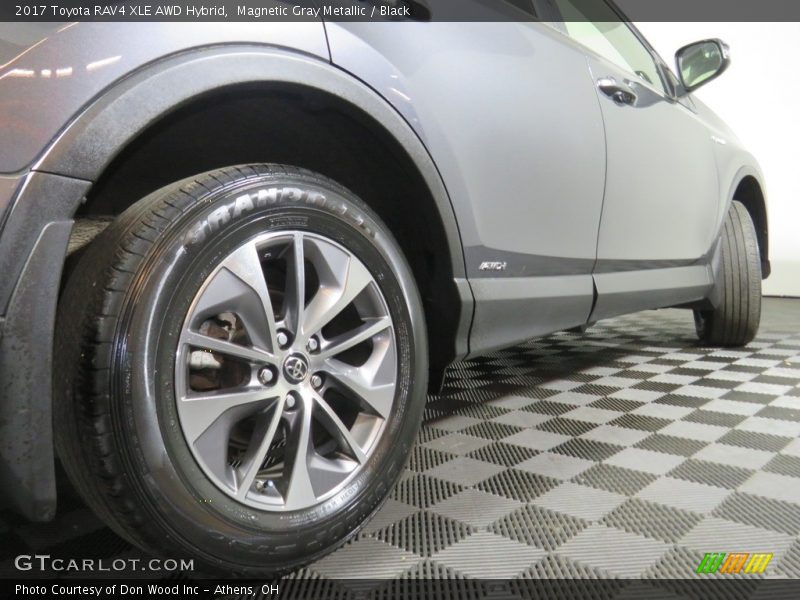 Magnetic Gray Metallic / Black 2017 Toyota RAV4 XLE AWD Hybrid