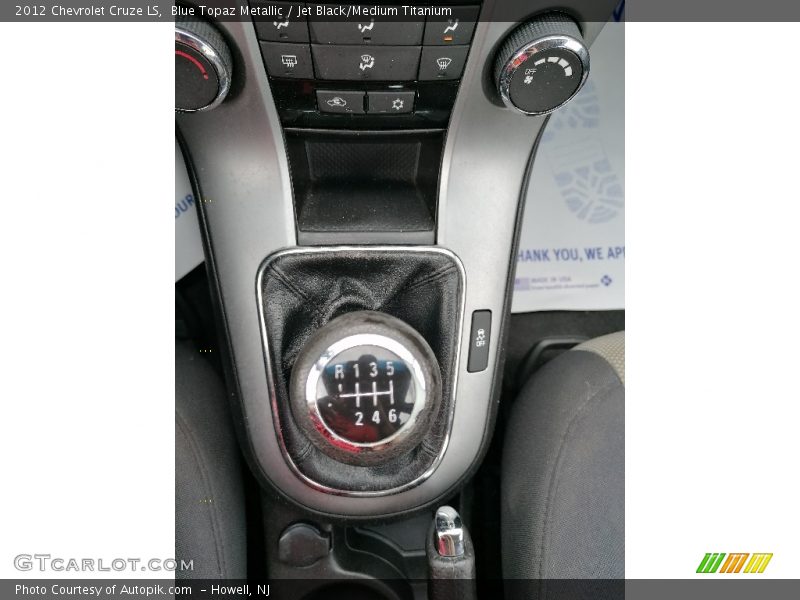 Blue Topaz Metallic / Jet Black/Medium Titanium 2012 Chevrolet Cruze LS