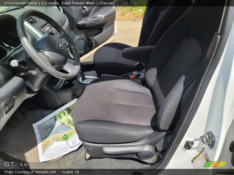 Fresh Powder White / Charcoal 2014 Nissan Versa 1.6 S Sedan