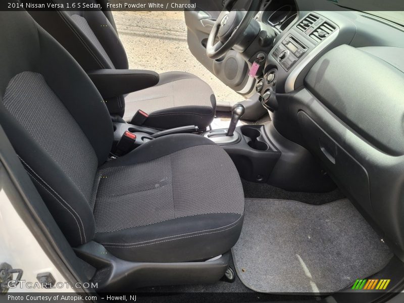 Fresh Powder White / Charcoal 2014 Nissan Versa 1.6 S Sedan
