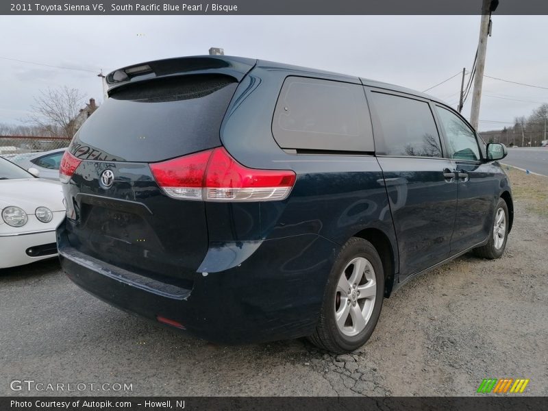 South Pacific Blue Pearl / Bisque 2011 Toyota Sienna V6