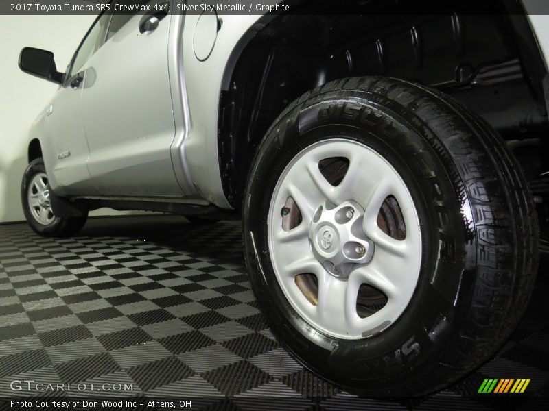 Silver Sky Metallic / Graphite 2017 Toyota Tundra SR5 CrewMax 4x4