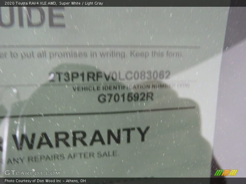 Super White / Light Gray 2020 Toyota RAV4 XLE AWD