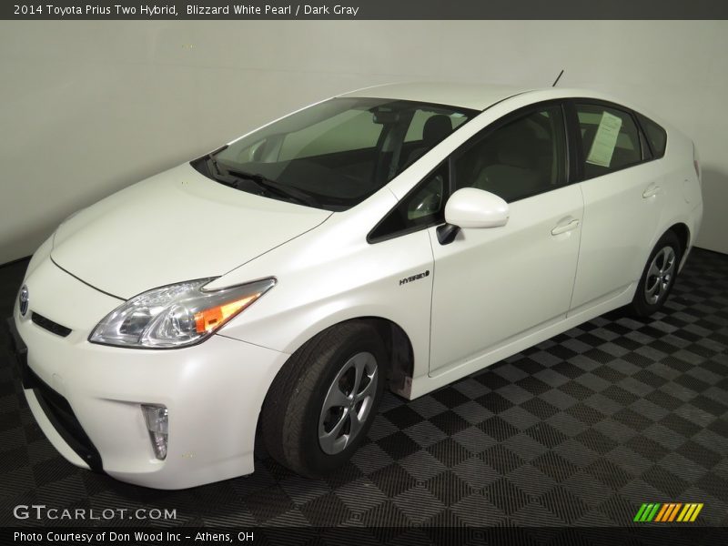 Blizzard White Pearl / Dark Gray 2014 Toyota Prius Two Hybrid