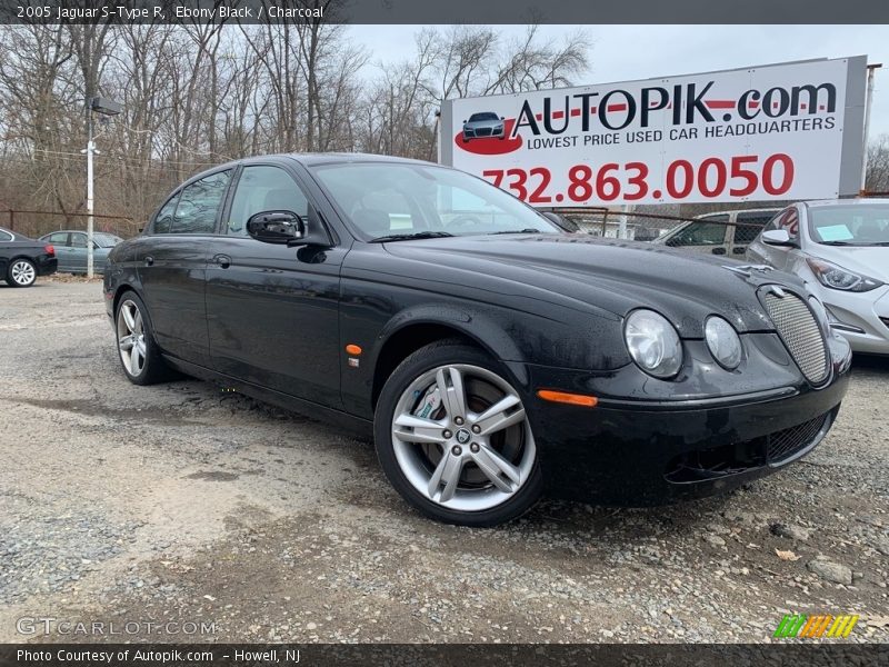 Ebony Black / Charcoal 2005 Jaguar S-Type R