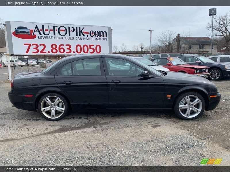 Ebony Black / Charcoal 2005 Jaguar S-Type R