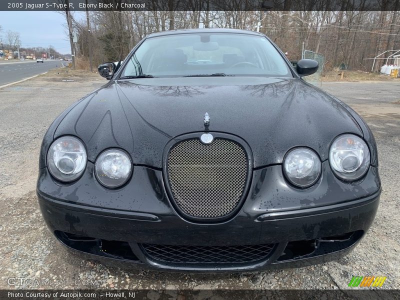 Ebony Black / Charcoal 2005 Jaguar S-Type R