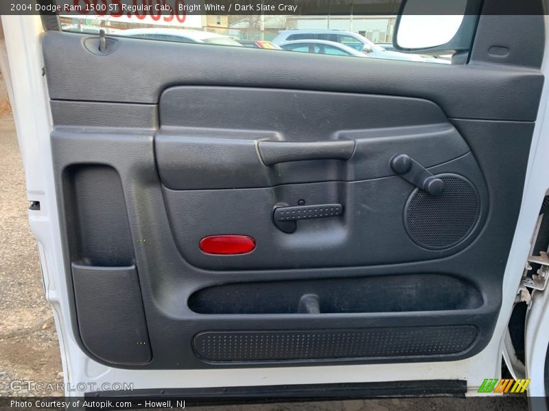 Bright White / Dark Slate Gray 2004 Dodge Ram 1500 ST Regular Cab
