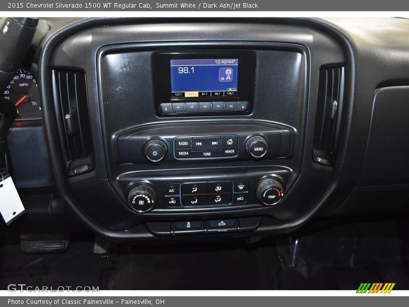 Summit White / Dark Ash/Jet Black 2015 Chevrolet Silverado 1500 WT Regular Cab