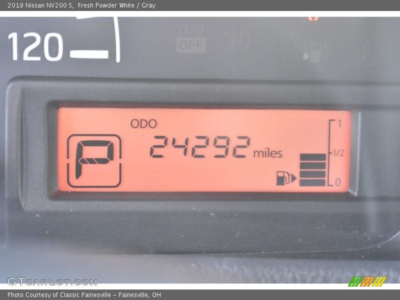 Fresh Powder White / Gray 2019 Nissan NV200 S