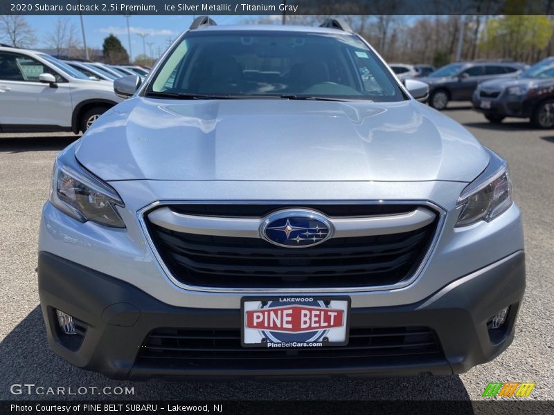 Ice Silver Metallic / Titanium Gray 2020 Subaru Outback 2.5i Premium