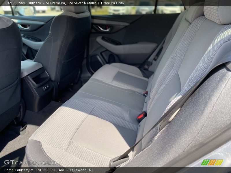 Ice Silver Metallic / Titanium Gray 2020 Subaru Outback 2.5i Premium