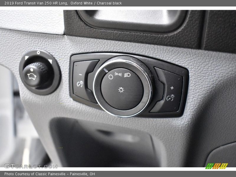 Oxford White / Charcoal black 2019 Ford Transit Van 250 HR Long